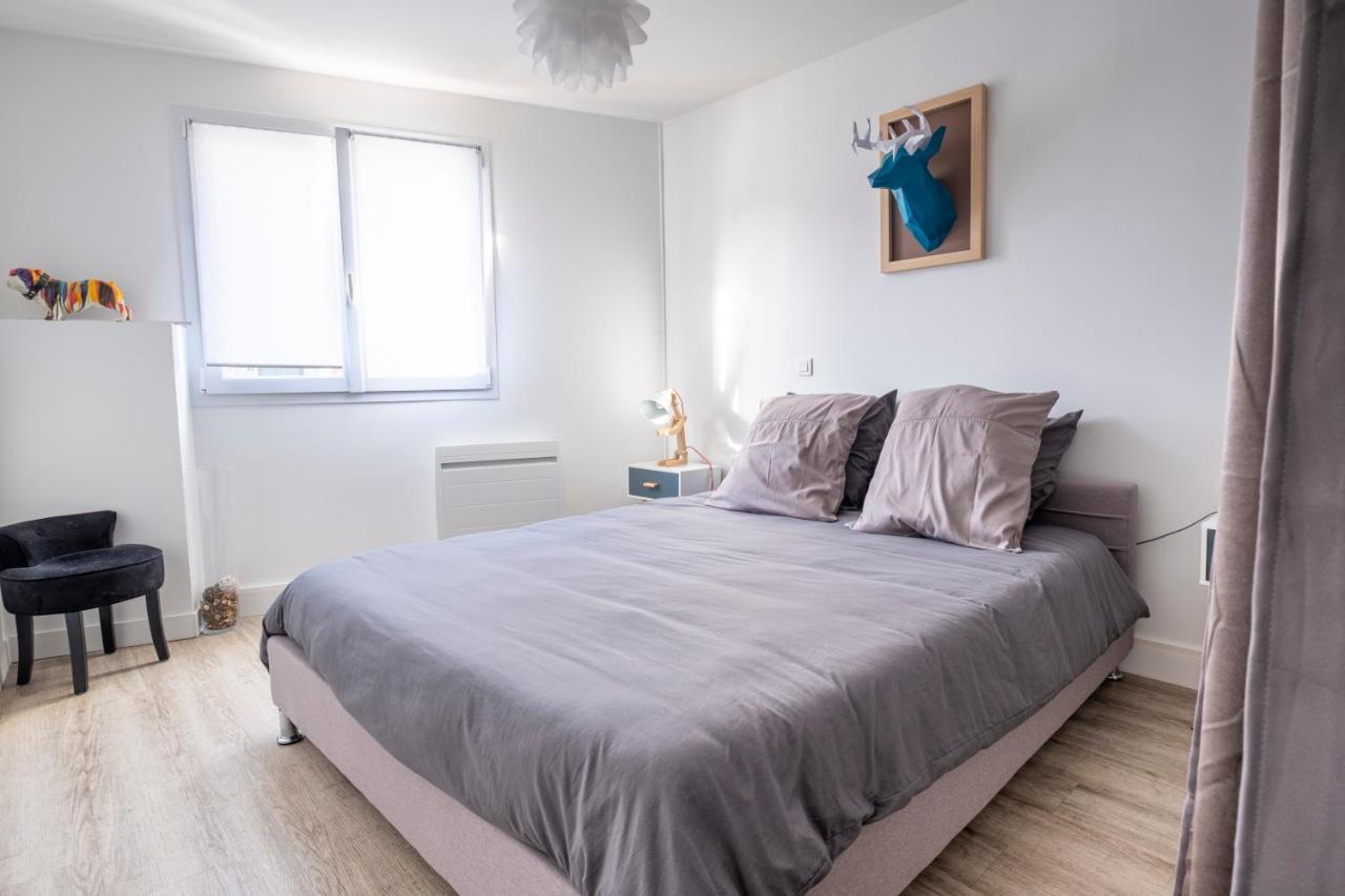 Appartement Cosy Face A La Basilique Saint Remi Reims Exterior photo